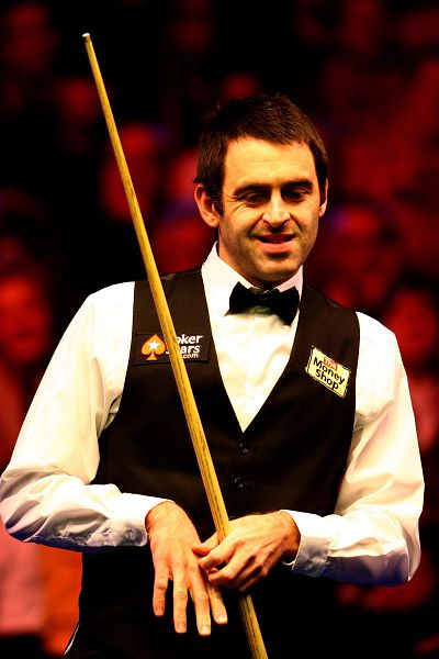 与利物浦的 与利物浦的